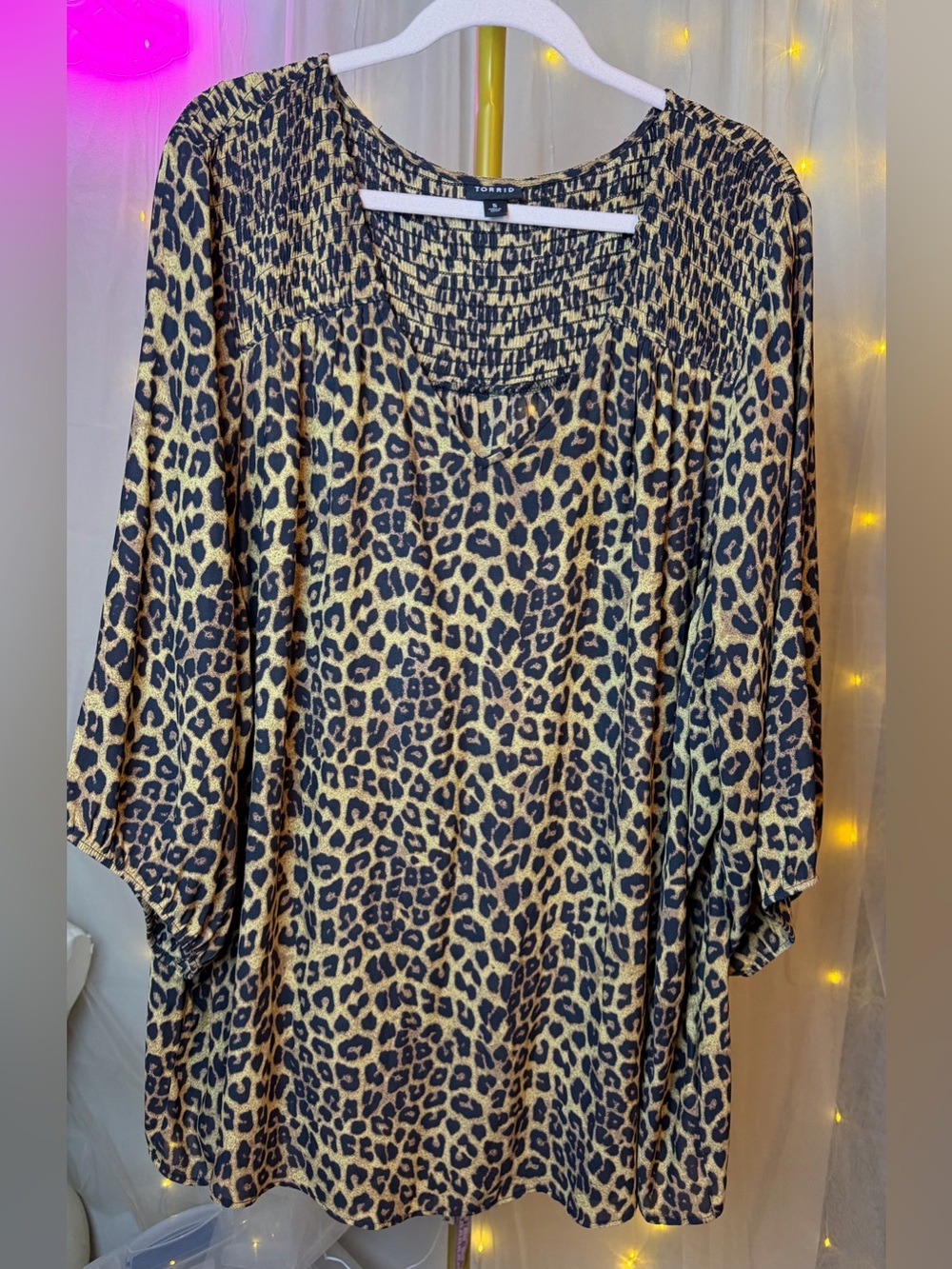 Torrid Leopard Print Blouse V-Neck Size 5X